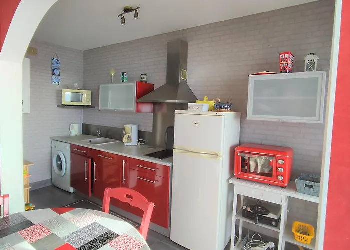 Bord De Avec Balcon Et Parking - Fr-1-652-28 סן ז'אן דה מון