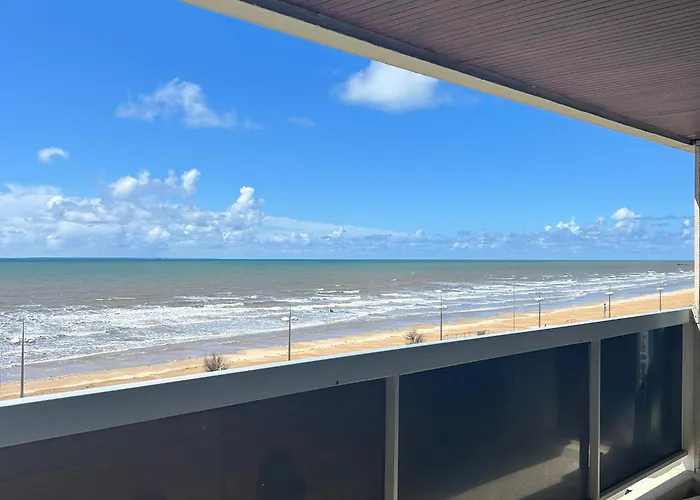 דירה Bord De Avec Balcon Et Parking - Fr-1-652-28 *