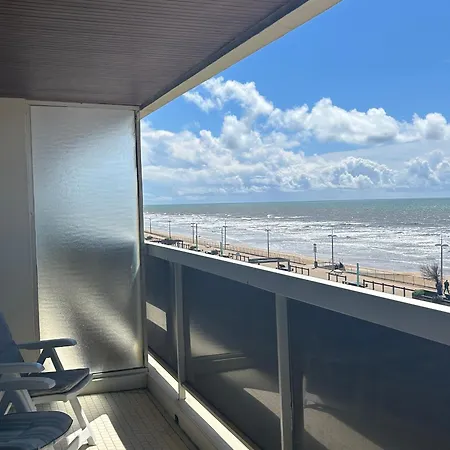 Bord De Avec Balcon Et Parking - Fr-1-652-28 아파트 생장드몽